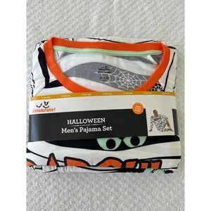 Celebrate Halloween Men's Pajama Set Dadcula Mummy Glow in the Dark Size L